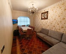 Satılır Köhnə Tikili Əhmədli m., Əhmədli, Xətai r.