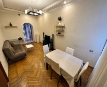 Kirayə (aylıq) Köhnə Tikili İçərişəhər m., Səbail r.