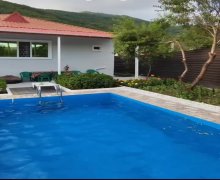 Kirayə (günlük) Həyət evi/villa Qax ş. Kirayə (günlük) Həyət evi/villa Qax ş.