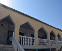 Kirayə (günlük) Həyət evi/villa Sumqayıt ş. Kirayə (günlük) Həyət evi/villa Sumqayıt ş.