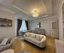 Satılır Yeni Tikili İnşaatçılar m., Yasamal qəs., Yasamal r.