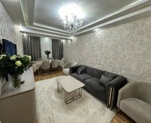 Satılır Yeni Tikili İnşaatçılar m., Yeni Yasamal qəs., Yasamal r.