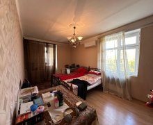 Satılır Köhnə Tikili Elmlər akademiyası m., Yasamal r.