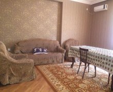 Kirayə (aylıq) Yeni Tikili Memar Əcəmi m., Binəqədi r.