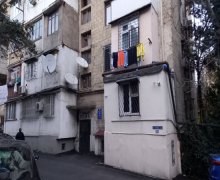 Satılır Köhnə Tikili Elmlər akademiyası m., Yasamal r.