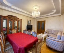 Satılır Yeni Tikili Memar Əcəmi m., 9-cu mikrorayon, Binəqədi r.