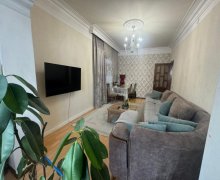 Satılır Köhnə Tikili Nizami r.