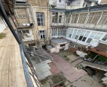 bakida 1 otaqli evlerin satisi Sahil m., Səbail r.