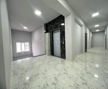 Satılır Yeni Tikili Qaraçuxur qəs., Suraxanı r. Satılır Yeni Tikili Qaraçuxur qəs., Suraxanı r.