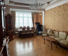 Satılır Yeni Tikili Nizami m., Yasamal r.