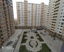 Satılır Yeni Tikili Xırdalan ş. Satılır Yeni Tikili Xırdalan ş.