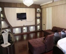 Satılır Yeni Tikili Yeni Yasamal qəs., Yasamal r.