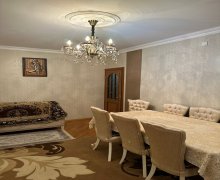 Satılır Köhnə Tikili Yeni Günəşli qəs., Suraxanı r. Satılır Köhnə Tikili Yeni Günəşli qəs., Suraxanı r.