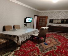 Kirayə (aylıq) Həyət evi/villa Yasamal qəs., Yasamal r.