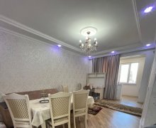 Satılır Köhnə Tikili Azadlıq m., Binəqədi r.