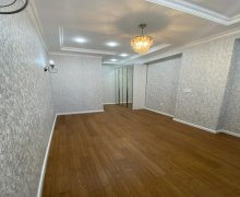 Satılır Yeni Tikili Memar Əcəmi m., Nəsimi r.