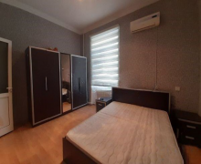 iceri seherde evlerin qiymeti İçərişəhər m., Səbail r.