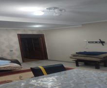 Kirayə (aylıq) Həyət evi/villa Elmlər akademiyası m., Yasamal qəs., Yasamal r.