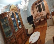Kirayə (aylıq) Köhnə Tikili Neftçilər m., 8-ci kilometr, Nizami r. Kirayə (aylıq) Köhnə Tikili Neftçilər m., 8-ci kilometr, Nizami r.