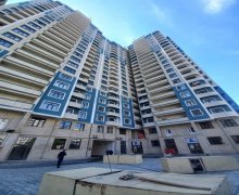 Satılır Yeni Tikili Gənclik m., Nəsimi r.