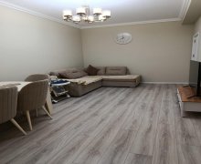 Satılır Yeni Tikili Qaraçuxur qəs., Suraxanı r.