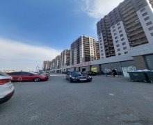 Satılır Yeni Tikili İnşaatçılar m., Yeni Yasamal qəs., Yasamal r.