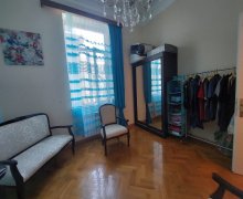 iceri seherde aylıq kiraye evler İçərişəhər m., Səbail r.