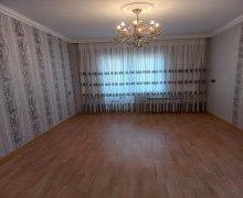 Satılır Köhnə Tikili Yeni Günəşli qəs., Suraxanı r.