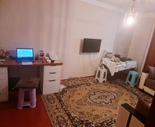 Satılır Köhnə Tikili Elmlər akademiyası m., Yasamal r.