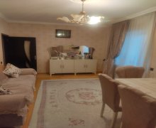 Satılır Köhnə Tikili Azadlıq m., 7-ci mikrorayon, Binəqədi r.