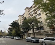 Satılır Köhnə Tikili Xalqlar dostluğu m., 8-ci kilometr, Nizami r.