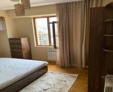 iceri seherde aylıq kiraye evler İçərişəhər m., Səbail r.