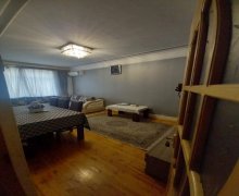 Satılır Köhnə Tikili Biləcəri qəs., Binəqədi r. Satılır Köhnə Tikili Biləcəri qəs., Binəqədi r.