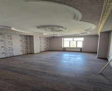 Satılır Yeni Tikili Xalqlar dostluğu m., 8-ci kilometr, Nizami r.