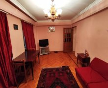 Satılır Köhnə Tikili Elmlər akademiyası m., Yasamal r.