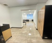 Kirayə (aylıq) Ofis 28 May m., Nəsimi r. Kirayə (aylıq) Ofis 28 May m., Nəsimi r.