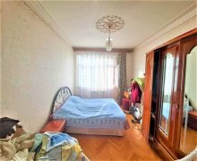 Satılır Köhnə Tikili Memar Əcəmi m., 5-ci mikrorayon, Nəsimi r.