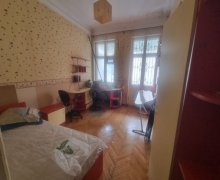 Kirayə (aylıq) Köhnə Tikili Elmlər akademiyası m., Yasamal r.