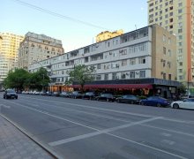 Satılır Köhnə Tikili Elmlər akademiyası m., Yasamal r.
