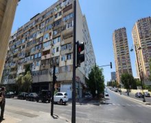 Satılır Köhnə Tikili Elmlər akademiyası m., Yasamal r.