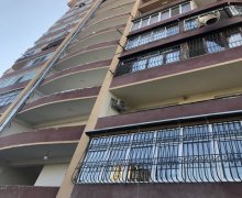 Satılır Yeni Tikili Nəsimi m., 9-cu mikrorayon, Zərifə Əliyeva adına park, Binəqədi r. Satılır Yeni Tikili Nəsimi m., 9-cu mikrorayon, Zərifə Əliyeva adına park, Binəqədi r.