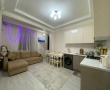 Satılır Yeni Tikili İnşaatçılar m., Yeni Yasamal qəs., Yasamal r.