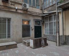 Kirayə (aylıq) Köhnə Tikili İçərişəhər m., Səbail r.