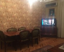 Satılır Köhnə Tikili Nəriman Nərimanov m., Nərimanov r.