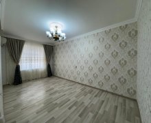 Satılır Köhnə Tikili Xalqlar dostluğu m., Yeni Günəşli qəs., Suraxanı r. Satılır Köhnə Tikili Xalqlar dostluğu m., Yeni Günəşli qəs., Suraxanı r.