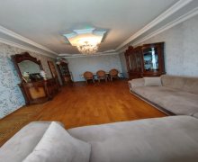 Satılır Yeni Tikili Xalqlar dostluğu m., Nizami r.