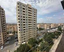 Satılır Köhnə Tikili Yeni Günəşli qəs., Suraxanı r. Satılır Köhnə Tikili Yeni Günəşli qəs., Suraxanı r.