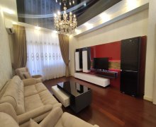 Satılır Yeni Tikili 28 May m., Nəsimi r.