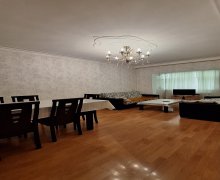 Satılır Köhnə Tikili Memar Əcəmi m., 9-cu mikrorayon, Binəqədi r.