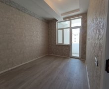 Satılır Yeni Tikili Xırdalan ş.